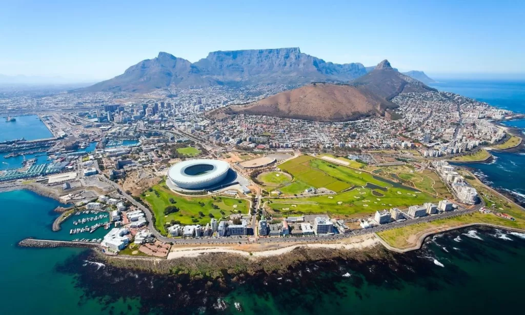Cape Town In 5 Days: Tips And Highlights!