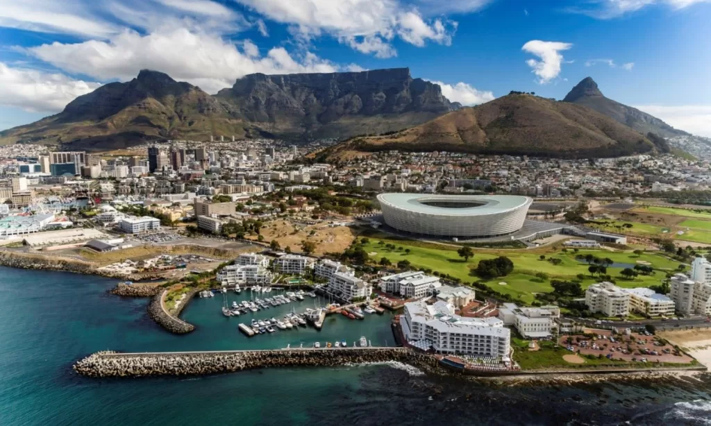 11 Amazing Facts About Cape Town