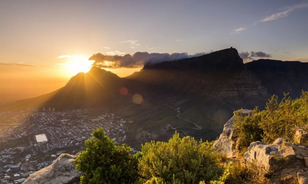 Can You Watch The Sunset From Table Mountain?