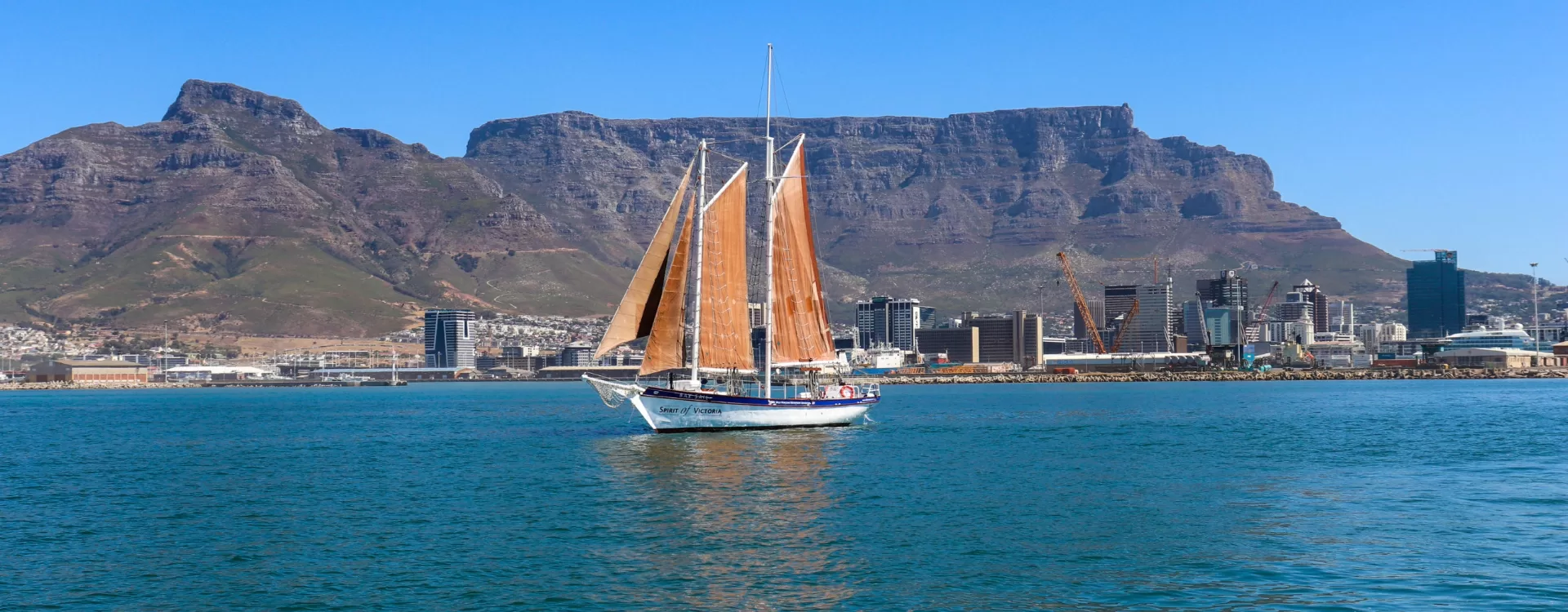 Boat Cruise Cape Town